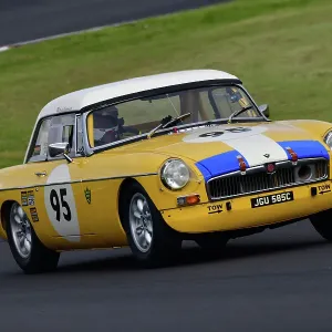 MG B Roadster Print, Brands Hatch GP Circuit MG B Roadster Print, Brands Hatch GP Circuit