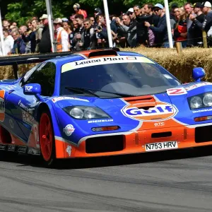CJ11 3946 Mika Hakkinen, Emanuele Pirro, McLaren F1 GTR CJ11 3946 Mika Hakkinen, Emanuele Pirro, McLaren F1 GTR