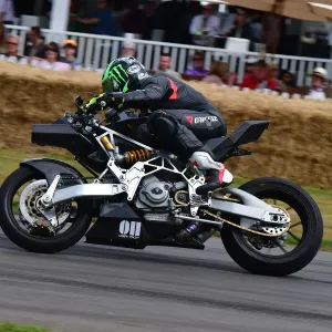 CJ11 4260 Giorgio Cerrato, Vyrus 984 C3 V2 CJ11 4260 Giorgio Cerrato, Vyrus 984 C3 V2