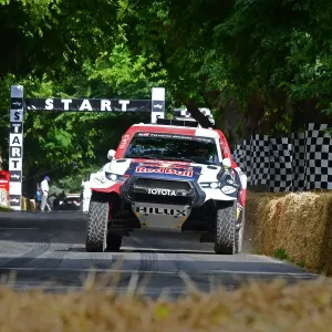 CJ11 4318 Nasser Al-Attiya, Mathiew Baumel, Toyota Hilux DAKAR CJ11 4318 Nasser Al-Attiya, Mathiew Baumel, Toyota Hilux DAKAR