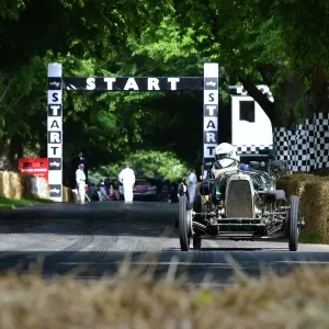 CJ11 4330 Robert Murray, Aston Martin Grand Prix 11hP CJ11 4330 Robert Murray, Aston Martin Grand Prix 11hP