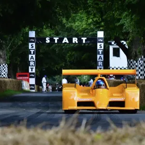 CJ11 4383 Stephen Hepworth, Hepworth Chevrolet GB1 CJ11 4383 Stephen Hepworth, Hepworth Chevrolet GB1