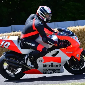 CJ11 5223 Andy Caddick, Mick Loughlin, Yamaha YZR500 CJ11 5223 Andy Caddick, Mick Loughlin, Yamaha YZR500