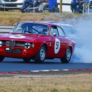 CJ11 6605 Timothy Dutton, Alfa Romeo Giulia Sprint GT CJ11 6605 Timothy Dutton, Alfa Romeo Giulia Sprint GT