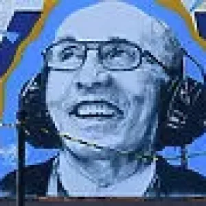 CJ11 8040 Tribute to Sir Frank Williams on a wall at Silverstone