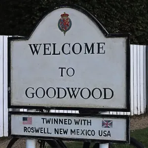 CJ12 2421 Goodwood twinned with Roswell CJ12 2421 Goodwood twinned with Roswell