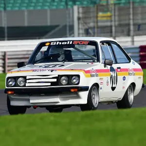 CJ12 3280 Peter Smith, Andy Pardoe, Ford Escort RS2000
