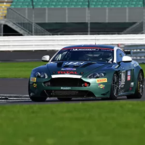 CJ12 3330 Matthew Becker, Aston Martin GT4