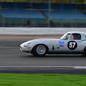: Jaguar Classic Challenge for Pre-1966 Jaguar cars,
