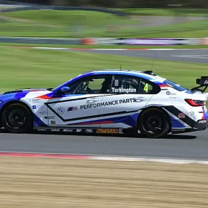 CJ12 4861 Colin Turkington, BMW 330e M Sport CJ12 4861 Colin Turkington, BMW 330e M Sport
