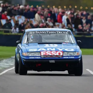 CJ12 6723 Michael Whitaker, Rover 3500 SD1