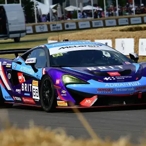 CJ12 9952 Aaron Morgan, McLaren 570S GT4 CJ12 9952 Aaron Morgan, McLaren 570S GT4