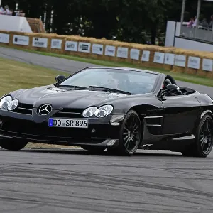 CJ13 0124 Mercedes-Benz SLR Roadster CJ13 0124 Mercedes-Benz SLR Roadster