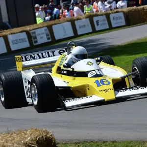 CJ13 0471 Rene Arnoux, Alain Serpaggi, Renault RS10 CJ13 0471 Rene Arnoux, Alain Serpaggi, Renault RS10