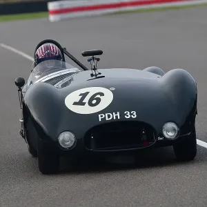 CJ13 2034 Katarina Kyvalova, Vanina Ickx, Cooper-Jaguar T33