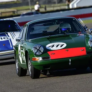 CJ13 3187 Lukas Bucher, David Verzijlbergen, Porsche 911, Mark Webber, Bonamy Grimes, Porsche 911 CJ13 3187 Lukas Bucher, David Verzijlbergen, Porsche 911, Mark Webber, Bonamy Grimes, Porsche 911