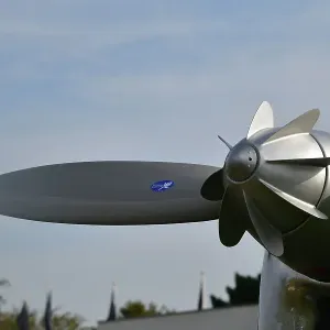CJ13 3358 Pilatus P2-06, HB-RAM propeller