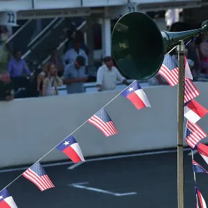 CJ13 3791 USA and Texas flag bunting