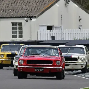 CJ13 6221 Craig Davies, Darren Turner, Ford Mustang