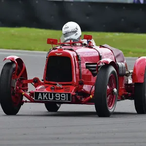 CJ13_6943 Edward Bradley, Aston Martin Ulster.jpg CJ13_6943 Edward Bradley, Aston Martin Ulster.jpg