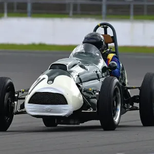 CJ13_7034 Ian Nuthall, Cooper Bristol MkII.jpg CJ13_7034 Ian Nuthall, Cooper Bristol MkII.jpg