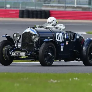 CJ13_7184 Hugh Apthorp, Bentley 3-4½ litre.jpg CJ13_7184 Hugh Apthorp, Bentley 3-4½ litre.jpg