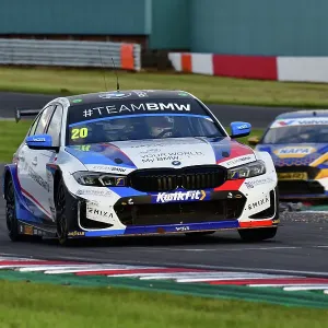 CJ13 9203 Colin Turkington, BMW 330e M Sport, Team BMW CJ13 9203 Colin Turkington, BMW 330e M Sport, Team BMW