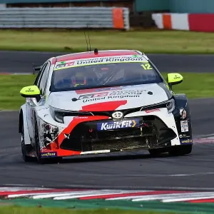 CJ13 9208 Rob Huff, Toyota Corolla GR Sport, Toyota Gazoo Racing CJ13 9208 Rob Huff, Toyota Corolla GR Sport, Toyota Gazoo Racing