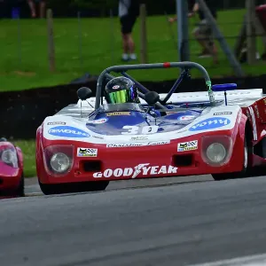 CJ13_9494 Peter Fisk, Lola T290.jpg CJ13_9494 Peter Fisk, Lola T290.jpg