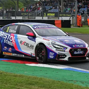 CJ14 0699 Tom Chilton, Hyundai i30N, Team Bristol Street Motors CJ14 0699 Tom Chilton, Hyundai i30N, Team Bristol Street Motors