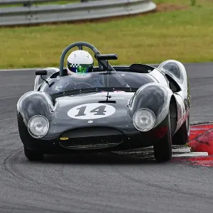 CJ14 2132 Nick Finburgh, Ollie Crosthwaite, Cooper Monaco T49 CJ14 2132 Nick Finburgh, Ollie Crosthwaite, Cooper Monaco T49