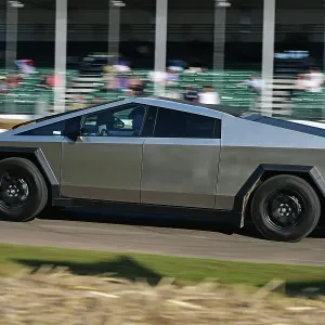 CJ14 3728 Laurens Keuning, Tesla Cybertruck CJ14 3728 Laurens Keuning, Tesla Cybertruck