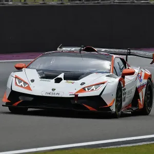 CJ14_5405 Neil Glover, Aaron Scott, Lamborghini Huracan Super Trofeo EVO.jpg CJ14_5405 Neil Glover, Aaron Scott, Lamborghini Huracan Super Trofeo EVO.jpg