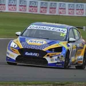 BTCC Print - Daniel Rowbottom Ford Focus ST BTCC Print - Daniel Rowbottom Ford Focus ST