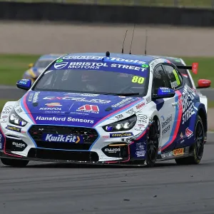 BTCC Print: Tom Ingram at Donington Park BTCC Print: Tom Ingram at Donington Park
