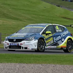 CJ14 7056 Aron Taylor-Smith, Vauxhall Astra, Evans Halshaw Power Maxed Racing CJ14 7056 Aron Taylor-Smith, Vauxhall Astra, Evans Halshaw Power Maxed Racing