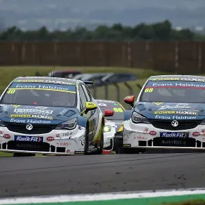 CJ14 7092 Aron Taylor-Smith, Vauxhall Astra, Evans Halshaw Power Maxed Racing CJ14 7092 Aron Taylor-Smith, Vauxhall Astra, Evans Halshaw Power Maxed Racing