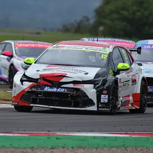 CJ14 7137 Rob Huff, Toyota Corolla GR Sport, Toyota Gazoo Racing UK CJ14 7137 Rob Huff, Toyota Corolla GR Sport, Toyota Gazoo Racing UK