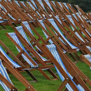 CJ14 7832 Blue striped deck chairs CJ14 7832 Blue striped deck chairs