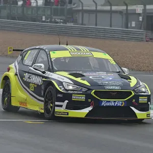 CJ14 9981 Daryl DeLeon, Cupra Leon, Duckhams Racing with Un-Limited Motorsport
