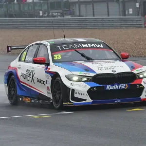CJ15 0006 Adam Morgan, BMW 330e M Sport, Team BMW