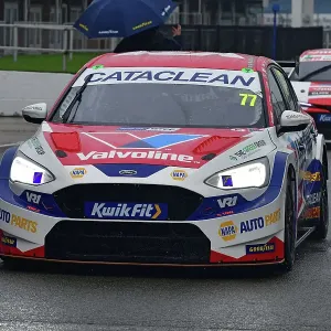 CJ15 0074 Sam Osborne, Ford Focus ST, NAPA Racing UK