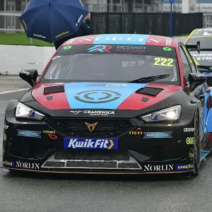 CJ15 0079 Chris Smiley, Cupra Leon, Restart Racing