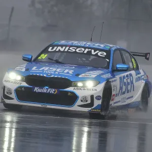 CJ15 1259 Jake Hill, BMW 330e M Sport, Laser Tools Racing with MB Motorsport CJ15 1259 Jake Hill, BMW 330e M Sport, Laser Tools Racing with MB Motorsport