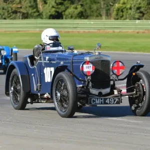 CJ5 0128 Paul Waine, réplica de TT Frazer Nash. CJ5 0128 Paul Waine, réplica de TT Frazer Nash.