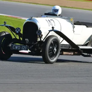 Vintage Sports Car Club Print: CJ5 7425 Bentley 3 Litre at Silverstone Vintage Sports Car Club Print: CJ5 7425 Bentley 3 Litre at Silverstone