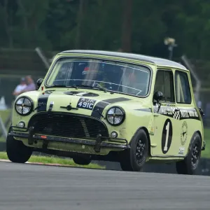 CJ7 3085 Jonathan Lewis, Liam Sullivan, Morris Mini Cooper S