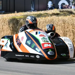 CJ9 0538 Vicky Cooke, Maria Costello, LCR Kawasaki F2 CJ9 0538 Vicky Cooke, Maria Costello, LCR Kawasaki F2