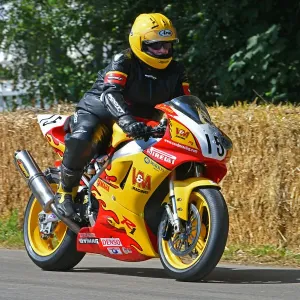 CJ9 0608 Nigel Milbank, Benjamin Milbank, Yamaha Y2F R1 CJ9 0608 Nigel Milbank, Benjamin Milbank, Yamaha Y2F R1
