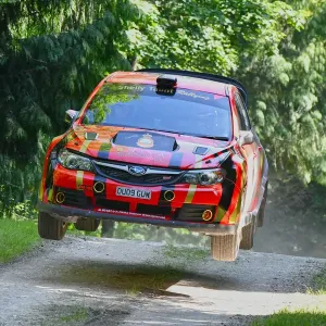 CJ9 0891 Shelly Taunt, Julie Murphy, Subaru Impreza CJ9 0891 Shelly Taunt, Julie Murphy, Subaru Impreza